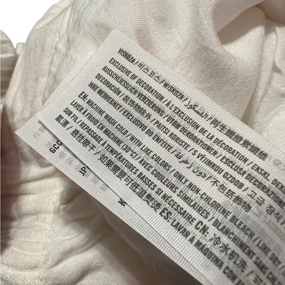 Abercrombie & Fitch white linen blend pull on shorts - Picture 7 of 8